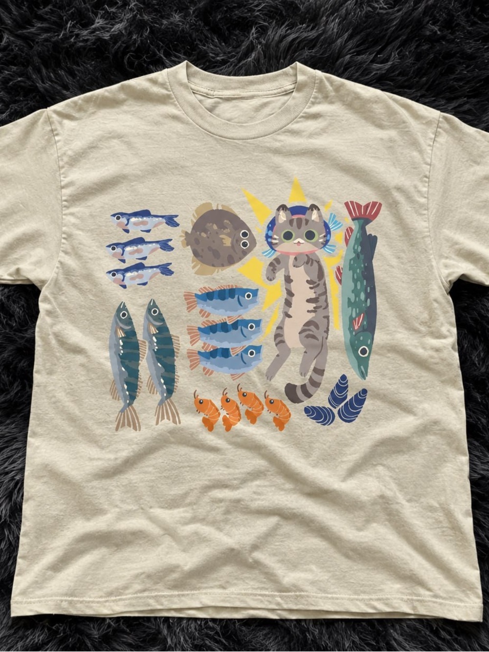 Colorful Cat & Fish Gildan Cream Tee Graphic